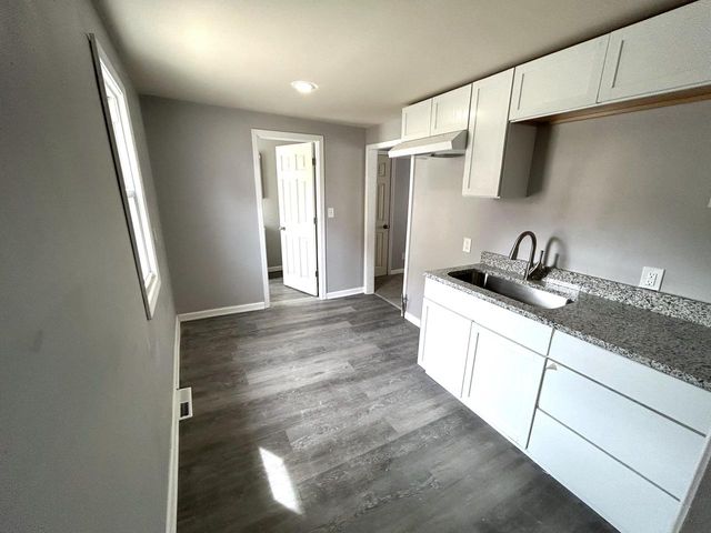 6082 N 36th STREET, Milwaukee, WI 53209