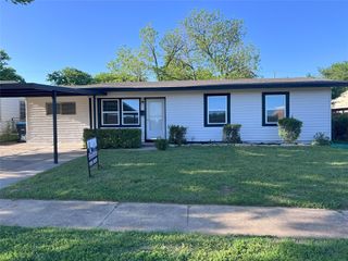 4025 Eastland Street, Fort Worth, TX 76119