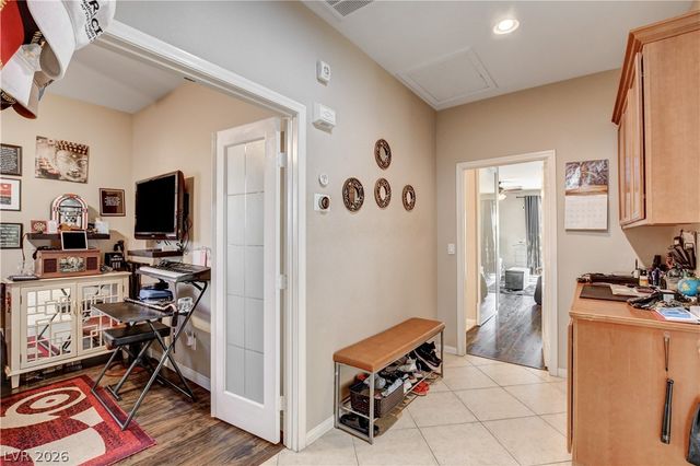 3637 Inverness Grove Avenue, North Las Vegas, NV 89081