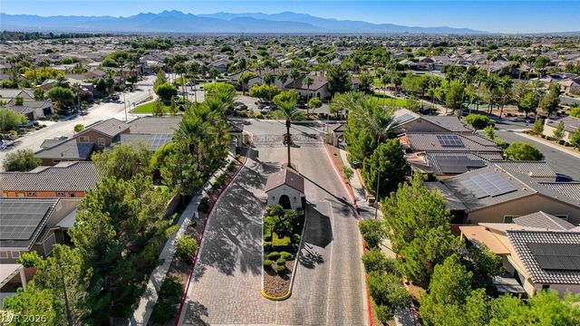 3637 Inverness Grove Avenue, North Las Vegas, NV 89081