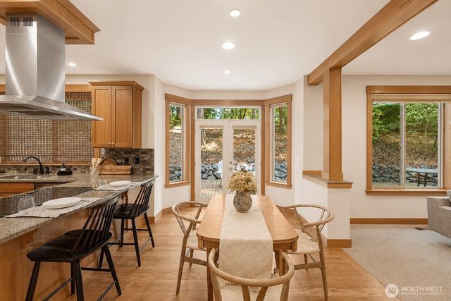 18520 26th Avenue NE, Lake Forest Park, WA 98155