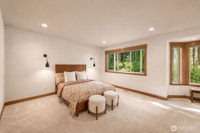 18520 26th Avenue NE, Lake Forest Park, WA 98155