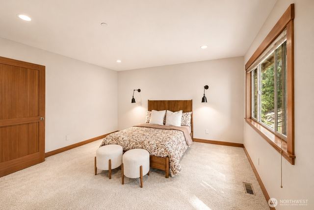 18520 26th Avenue NE, Lake Forest Park, WA 98155