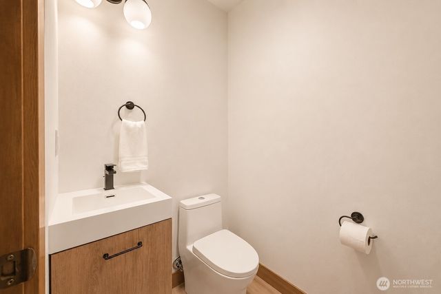 18520 26th Avenue NE, Lake Forest Park, WA 98155
