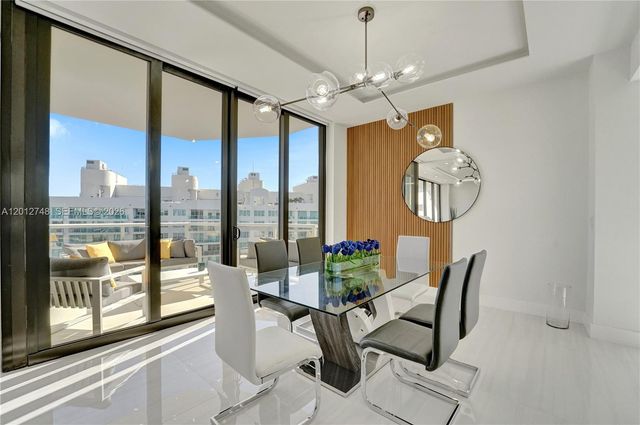 20281 E Country Club Dr PH14, Aventura, FL 33180
