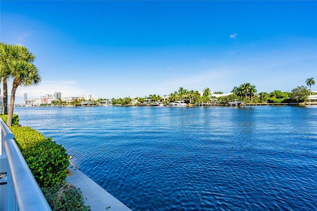 20281 E Country Club Dr PH14, Aventura, FL 33180