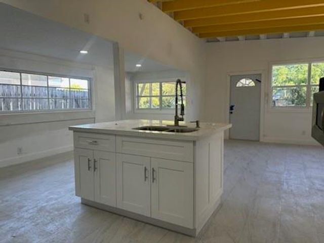 821 N B St, Lake Worth Beach, FL 33460