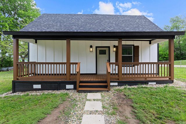 106 Maulding St., Marshall, TX 75670