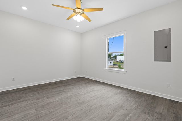 106 Maulding St., Marshall, TX 75670