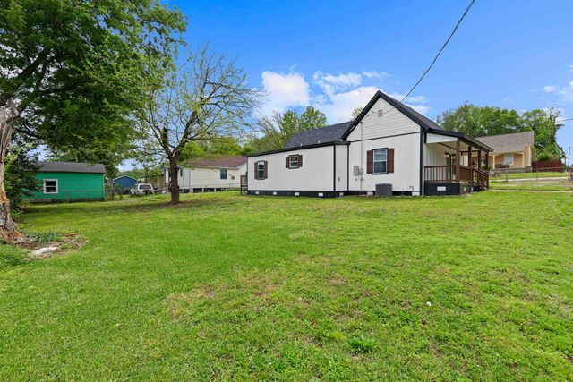 106 Maulding St., Marshall, TX 75670