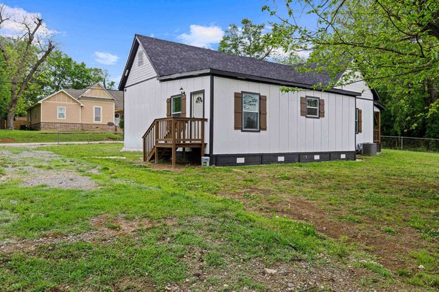 106 Maulding St., Marshall, TX 75670