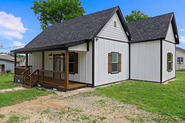 106 Maulding St., Marshall, TX 75670