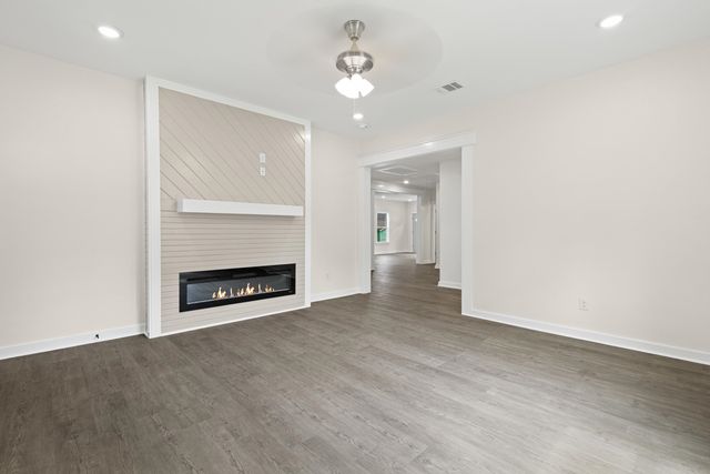 106 Maulding St., Marshall, TX 75670