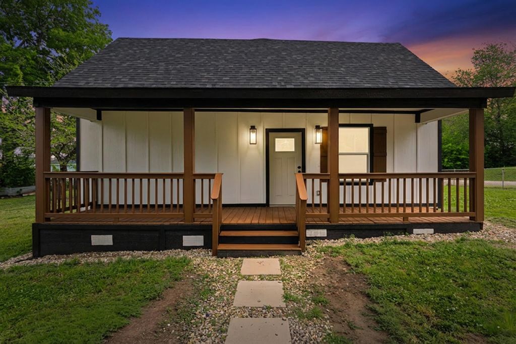 106 Maulding St., Marshall, TX 75670