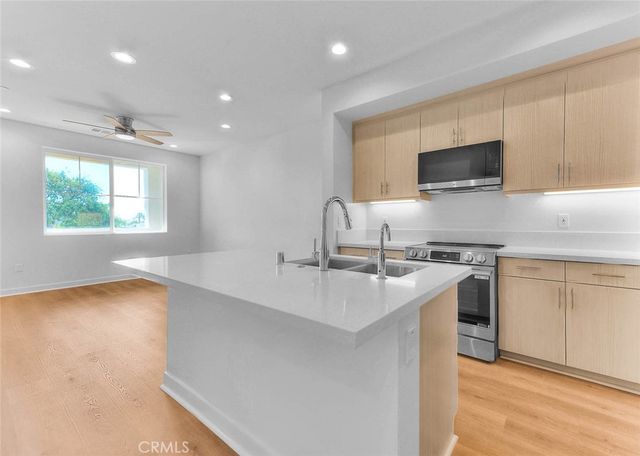 149 N 1st Avenue, Upland, CA 91786