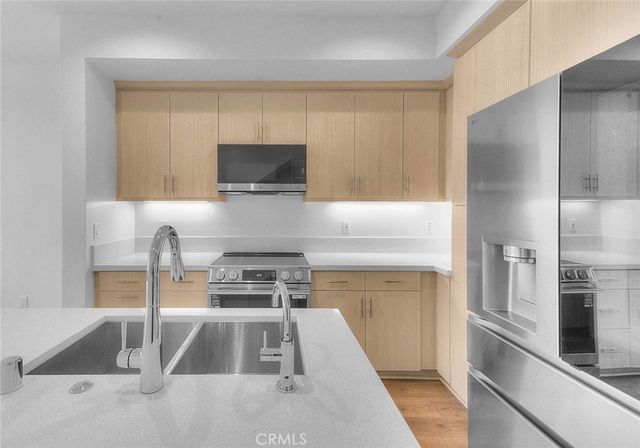 149 N 1st Avenue, Upland, CA 91786