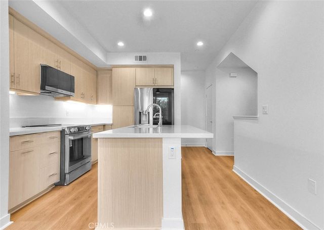 149 N 1st Avenue, Upland, CA 91786