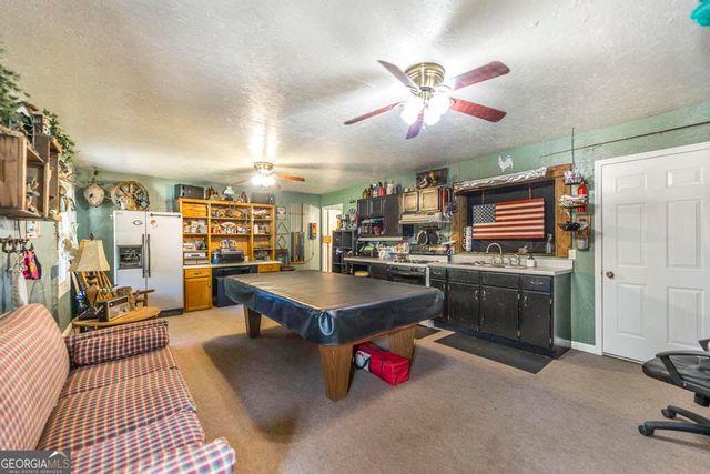 551 Felton Wood Road, Byron, GA 31008