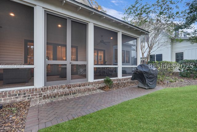 8 Cobalt Ln, Bluffton, SC 29910