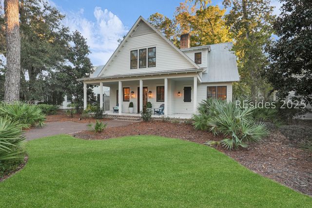 8 Cobalt Ln, Bluffton, SC 29910