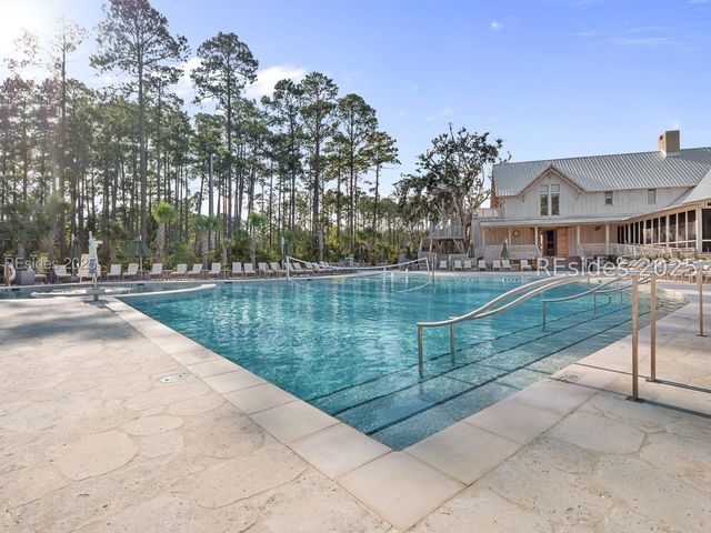 8 Cobalt Ln, Bluffton, SC 29910