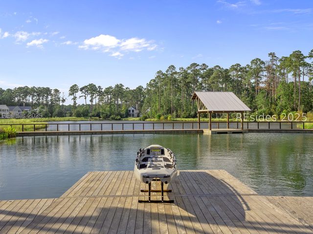 8 Cobalt Ln, Bluffton, SC 29910