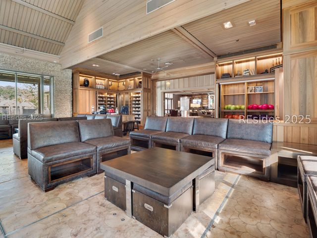 8 Cobalt Ln, Bluffton, SC 29910