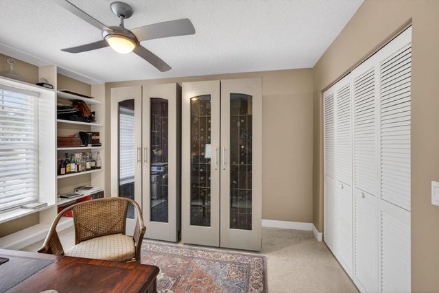 108 Eagleton Lane, Palm Beach Gardens, FL 33418