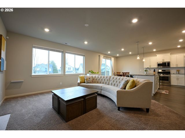 2353 AUDUBON Ave Se, Salem, OR 97302