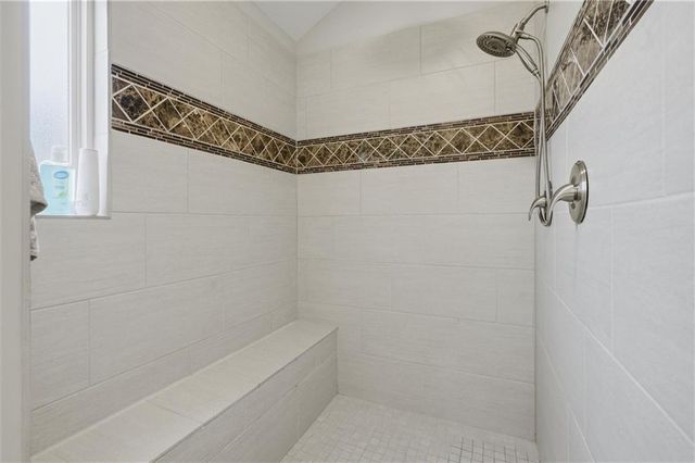 7519 NE 112th Court, Kansas City, MO 64157