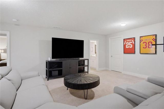 7519 NE 112th Court, Kansas City, MO 64157