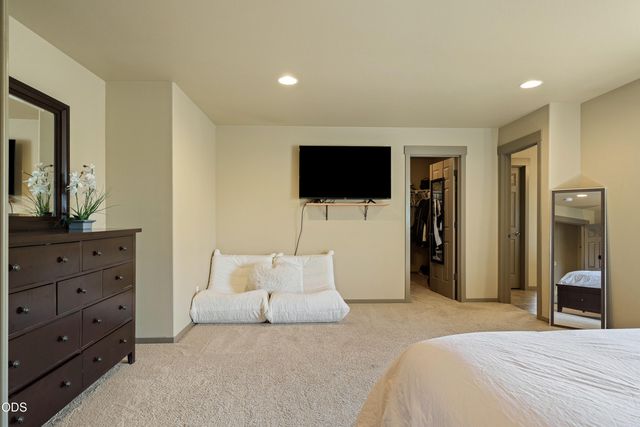 21183 Ritz Place, Bend, OR 97702