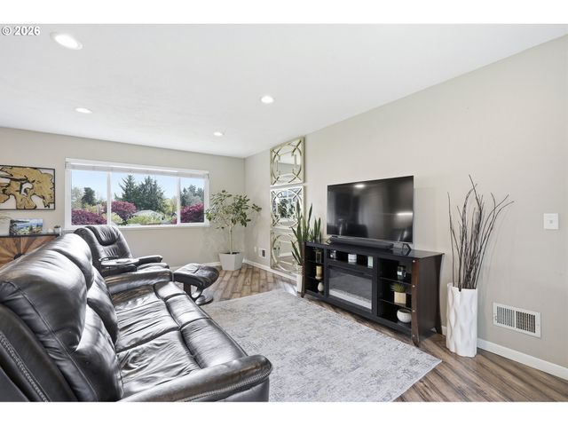 4660 Nw 187TH Ave, Portland, OR 97229