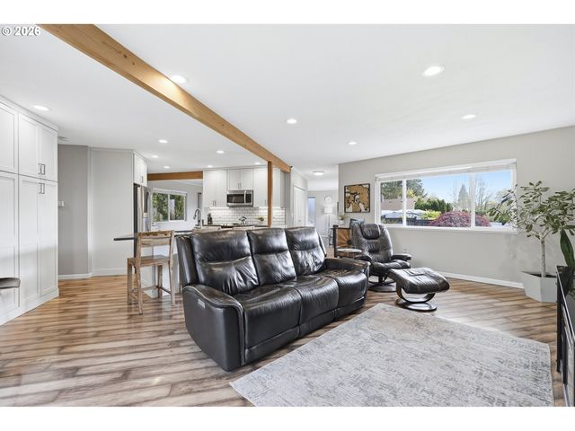 4660 Nw 187TH Ave, Portland, OR 97229