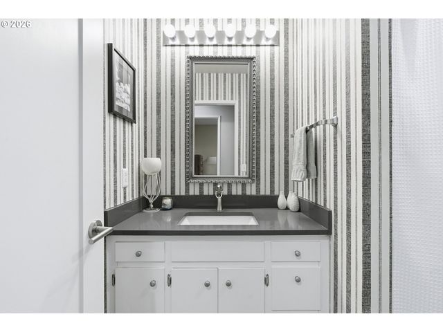 4660 Nw 187TH Ave, Portland, OR 97229