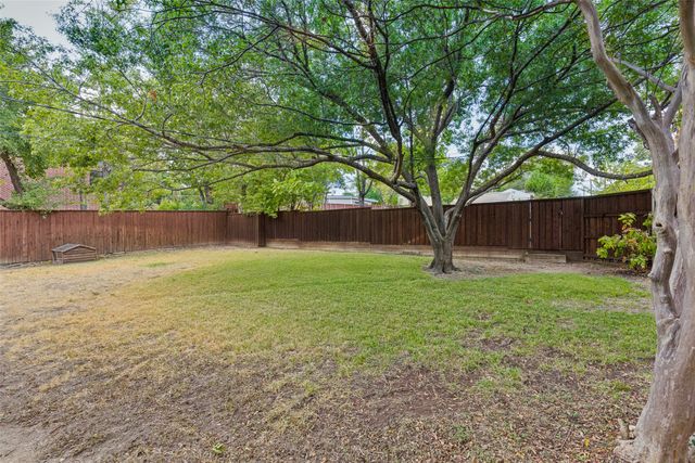 9345 E Lake Highlands Drive, Dallas, TX 75218