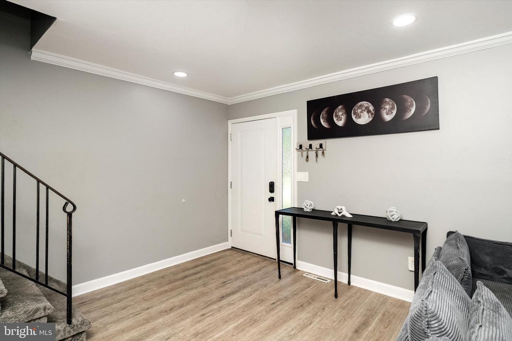 9 TWIN RIVERS DR N, HIGHTSTOWN, NJ 08520 — photo 4