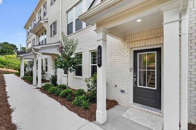 102 Epperly Way, Tucker, GA 30084