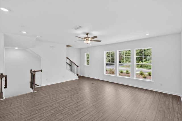 102 Epperly Way, Tucker, GA 30084