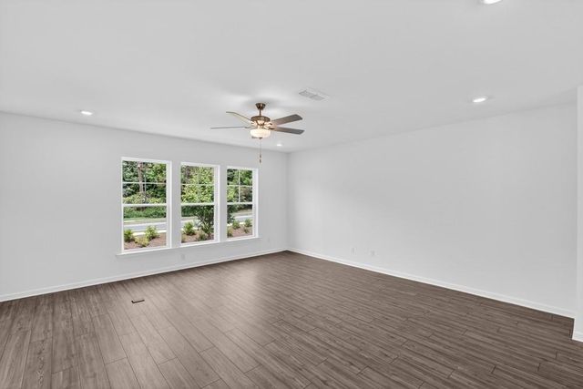 102 Epperly Way, Tucker, GA 30084