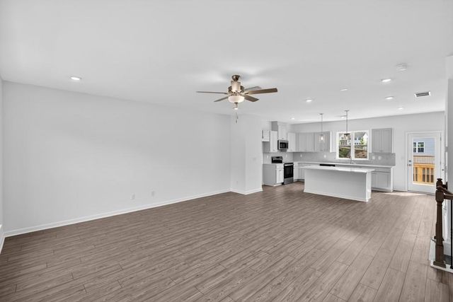 102 Epperly Way, Tucker, GA 30084