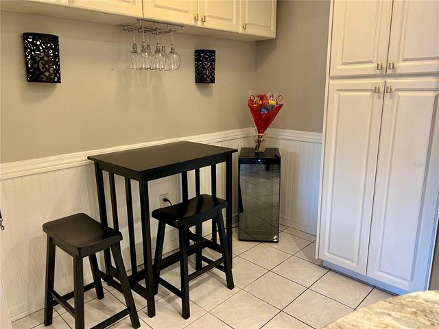 1151 PINE RIDGE CIRCLE W G2, Tarpon Springs, FL 34688