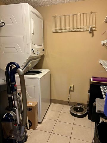 1151 PINE RIDGE CIRCLE W G2, Tarpon Springs, FL 34688