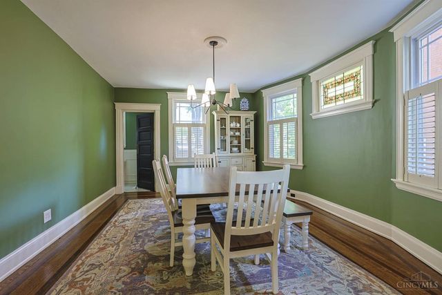 1704 E McMillan Street, Cincinnati, OH 45206