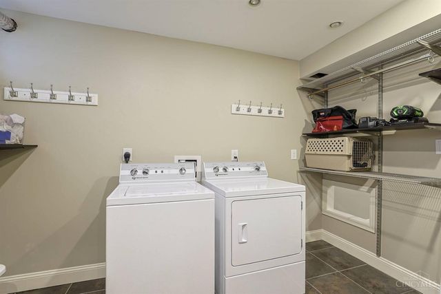 1704 E McMillan Street, Cincinnati, OH 45206