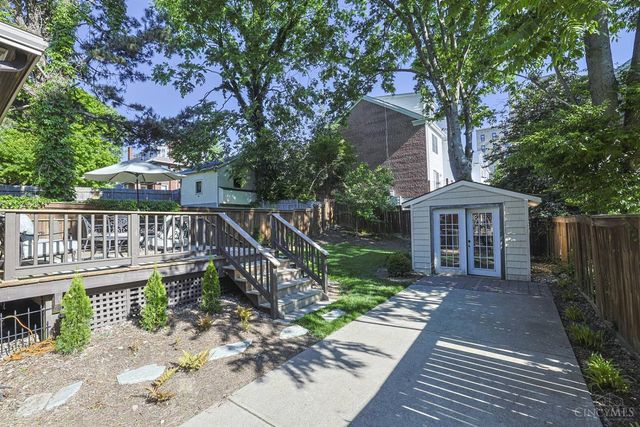 1704 E McMillan Street, Cincinnati, OH 45206