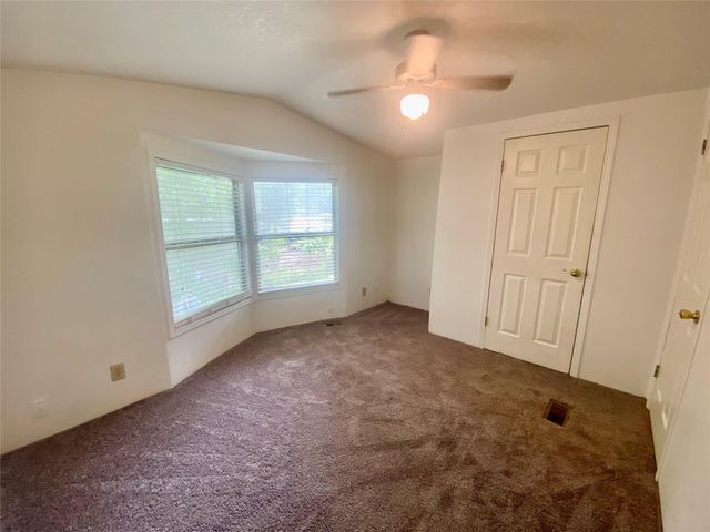 160 Champion Way, Livingston, TX 77351