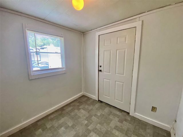 160 Champion Way, Livingston, TX 77351