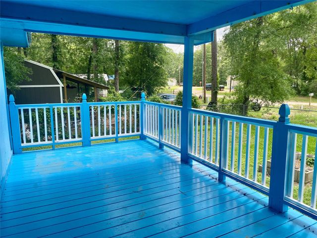 160 Champion Way, Livingston, TX 77351