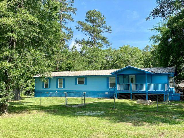 160 Champion Way, Livingston, TX 77351